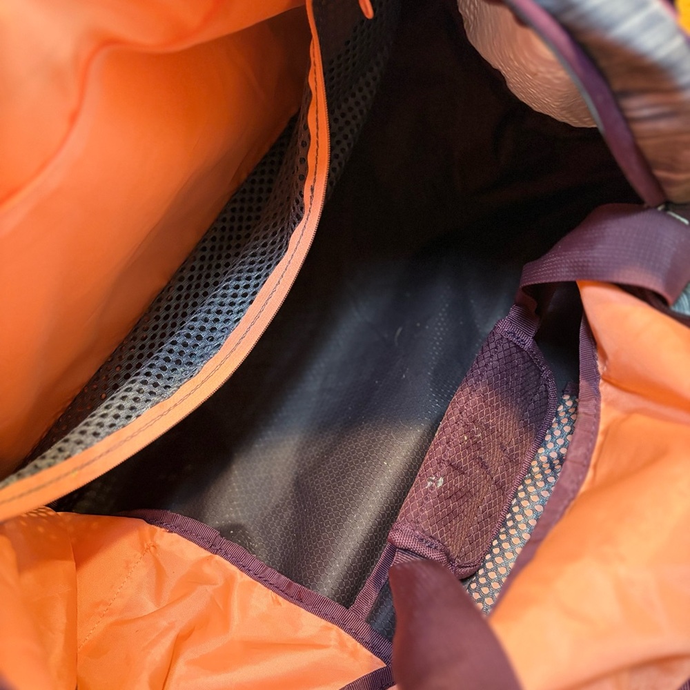 Adidas Squad III duffel bag  purple grey travel - Picture 3 of 15